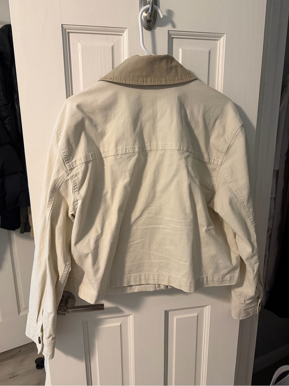GAP Utility Jacket - Picture 2 of 2